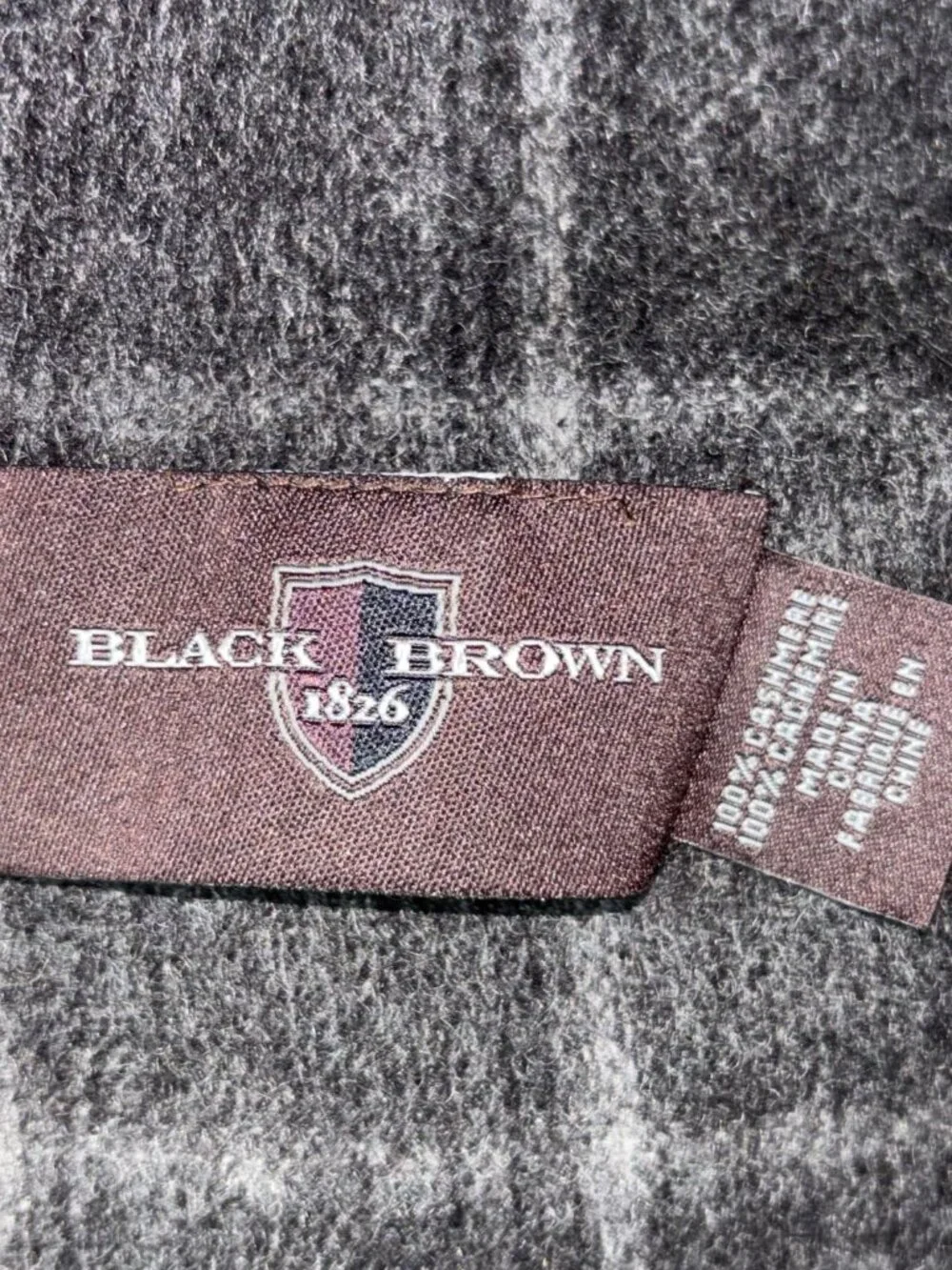 Black Brown 1826 Men's 100% Cashmere Plaid Scarf Gray 62